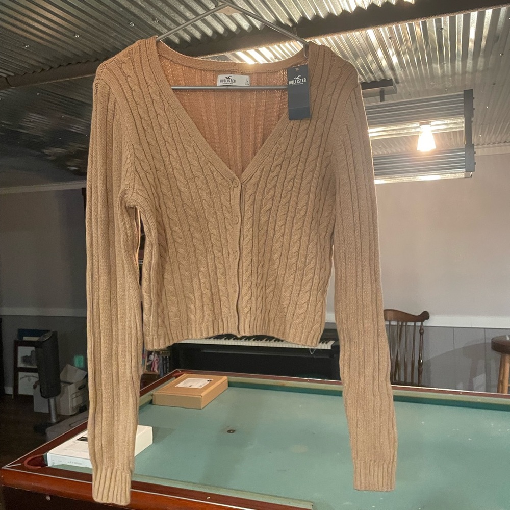 brown sweater
